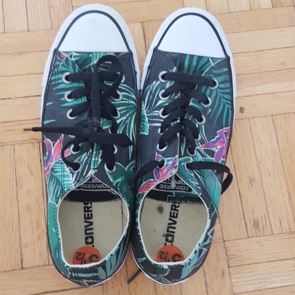 converse floral print - Picture 1 of 2